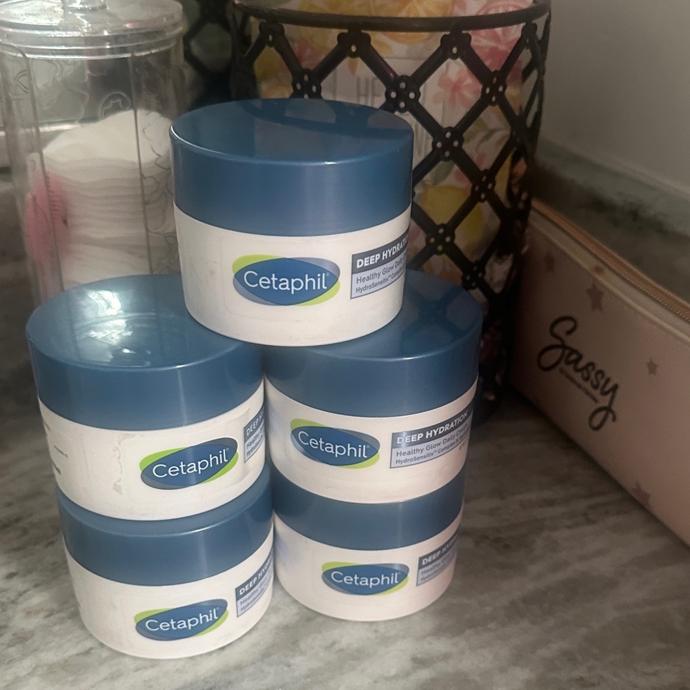 Cetaphil Deep Hydration Cream